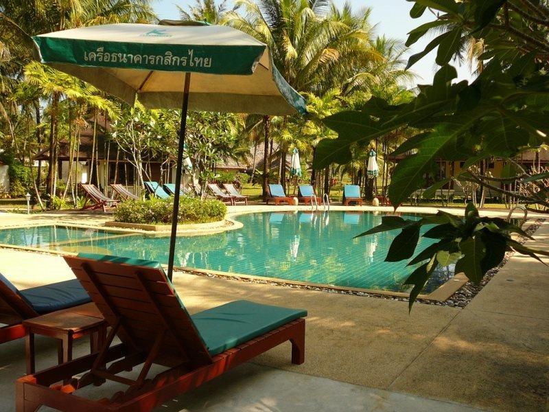 Anandah Beach Resort Ban Thung Tuk Buitenkant foto